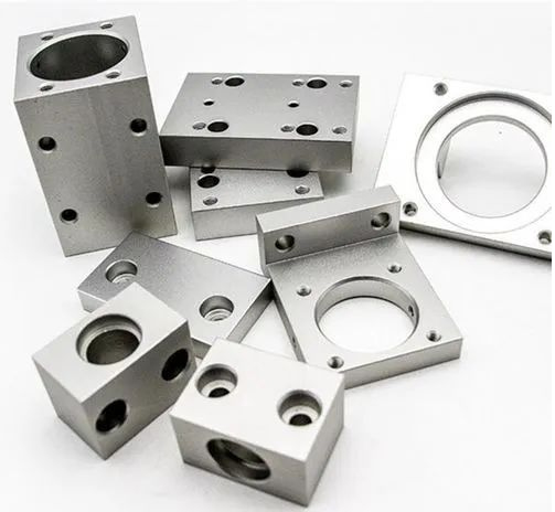 What is Precision Injection Molding? And How Does It Work?