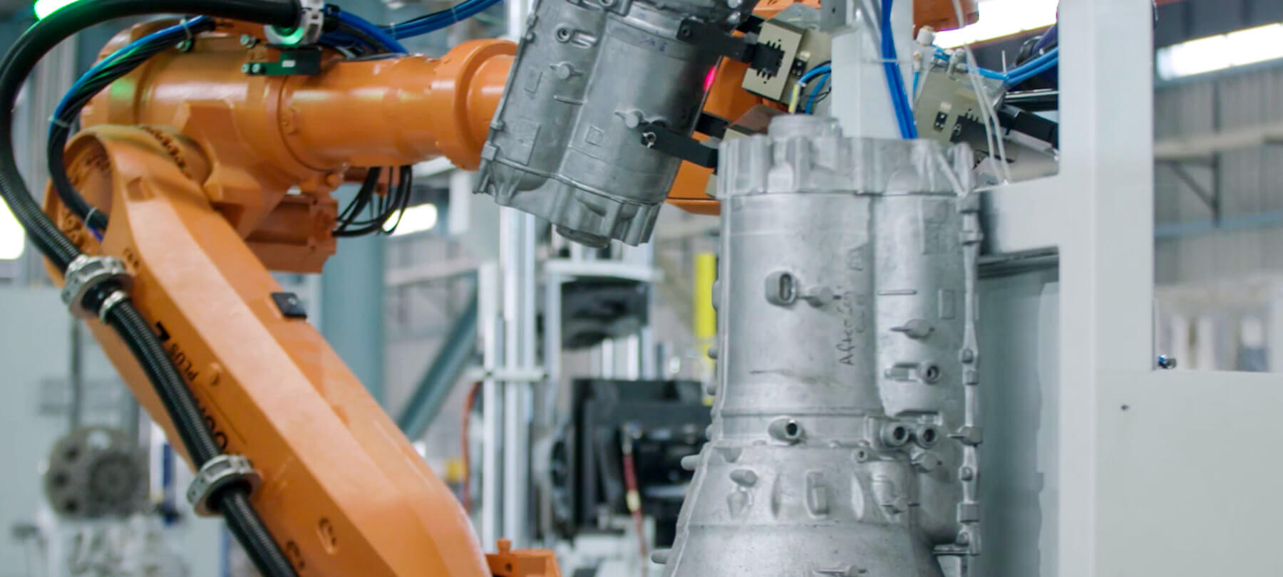 Use automated casting equipment to improve manufacturing efficiency and productivity
