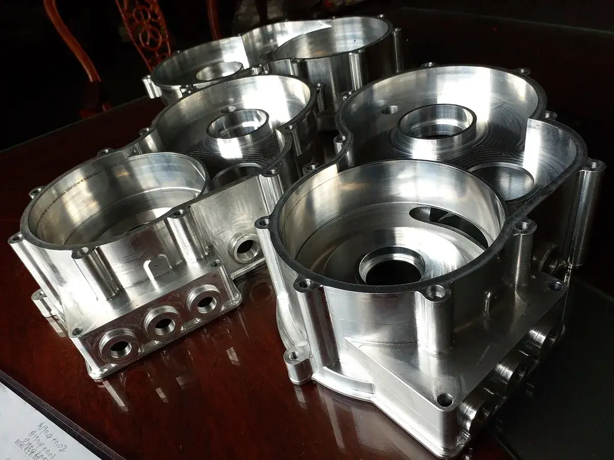 China CNC Machining Service: Outsourcing, Considerations & Advantages