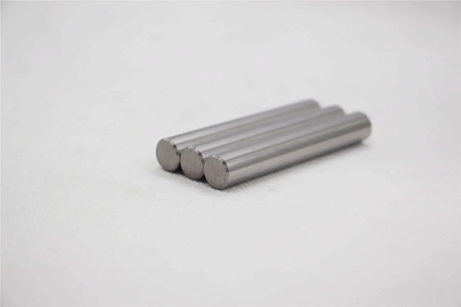 Alloy Steel vs Stainless Steel: A Guide to the Best