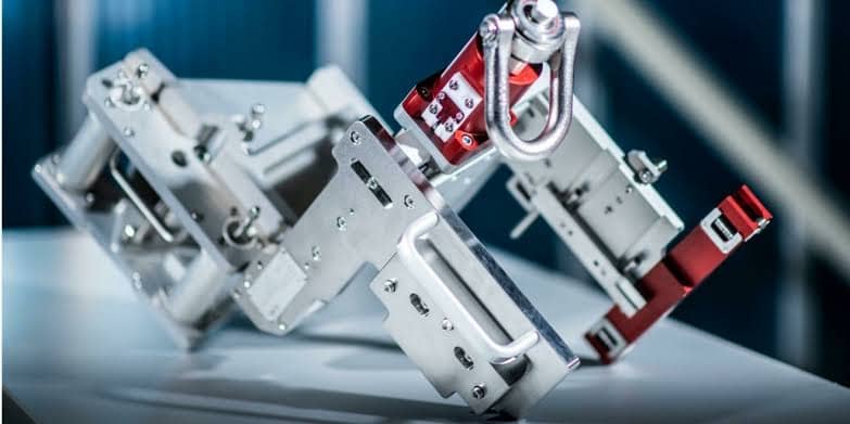 custom manufacturing products that customers love