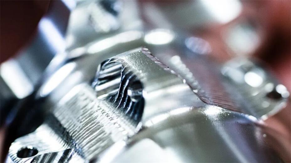 How to improve CNC precision? From entry to mastery