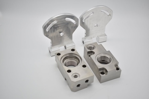cnc plastic machining