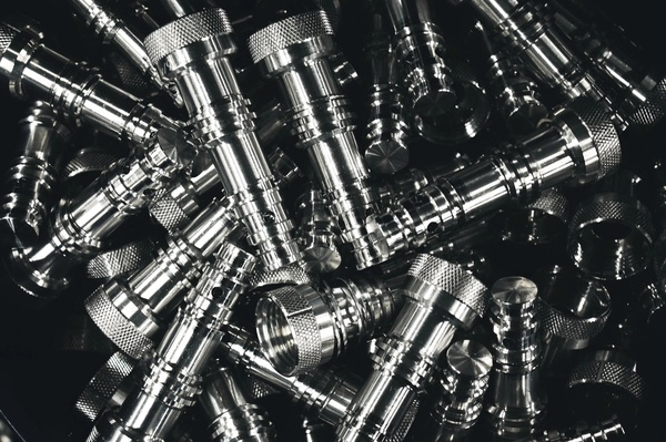 custom machining manufacturer