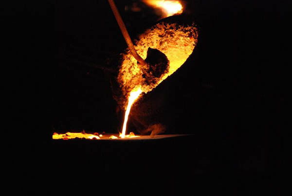 melting temp of titanium
